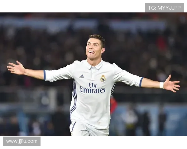 C罗多项数据跻身联盟前列展现稳定发挥持续提升整体竞技状态风采