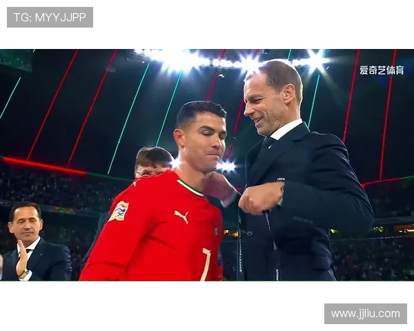 马塞洛分享C罗加冕夺冠时刻盛赞实至名归GOAT荣耀闪耀足坛传奇 马塞洛分享C罗加冕夺冠时刻盛赞实至名归GOAT荣耀闪耀足坛传奇